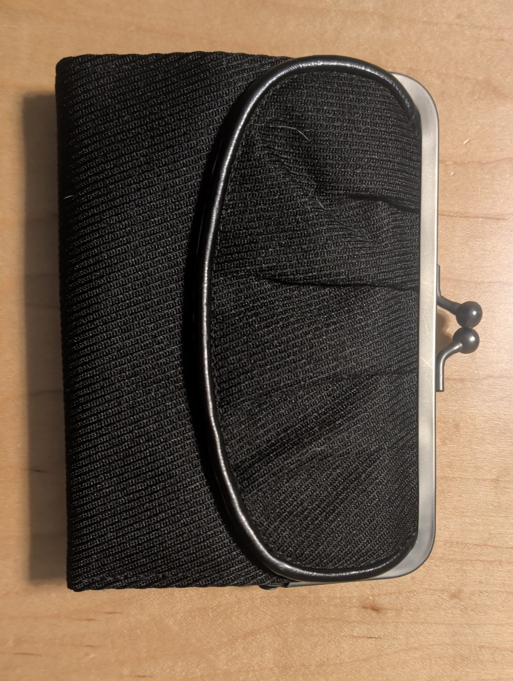 Dakine Black Textured Clasp Wallet